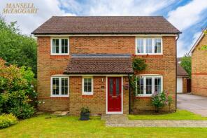 10, Badger Close, Hassocks BN6 8YF