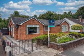 5, Laburnum Avenue, Bury BL8 3NQ