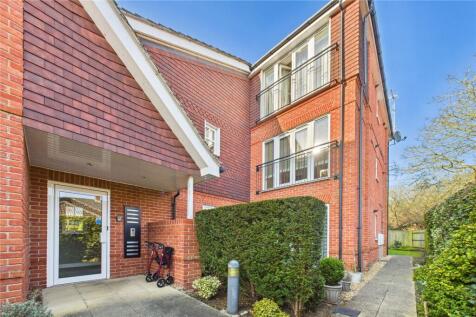 Peel Court, Reading Road, Pangbourne, Reading, RG8