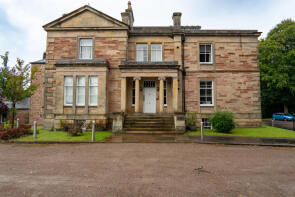 Flat 9, Hedgefield House, Culduthel Road, Inverness IV2 4FN