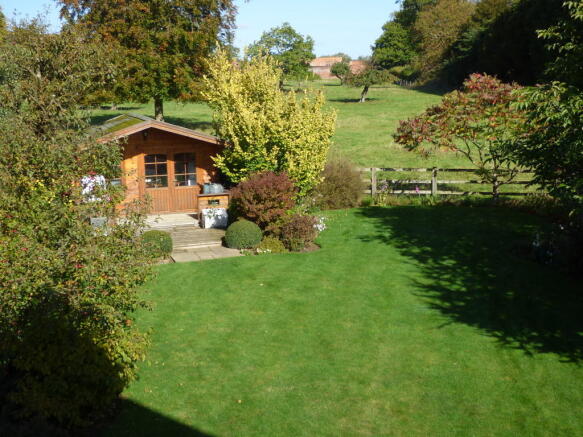Photo 9