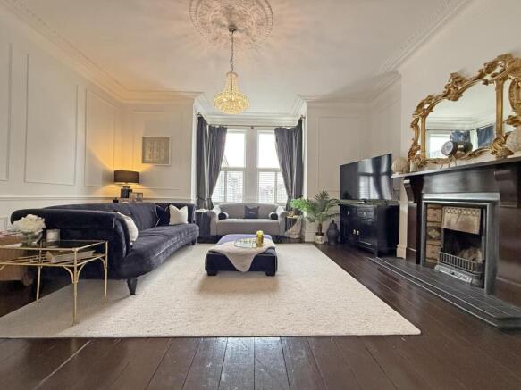 Elphinstone Road 24 - Living Room Three.jpg