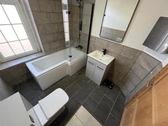 1 bed Terraced for sale Image 5