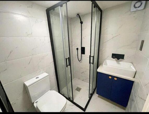 1 bed Ground Flat to rent Image 4