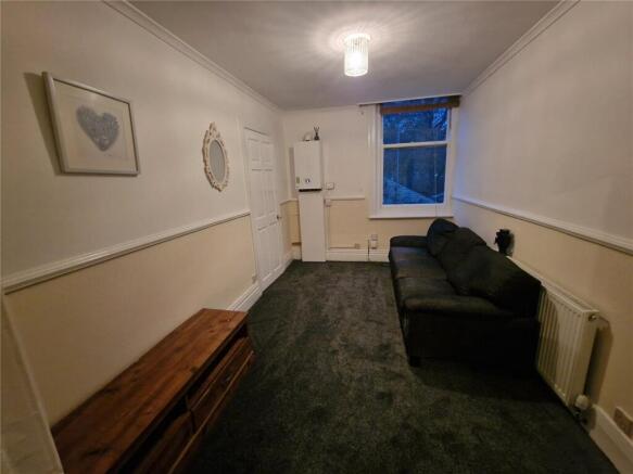 1 bed Apartment to rent Image 7