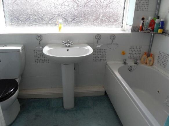 Photo 4