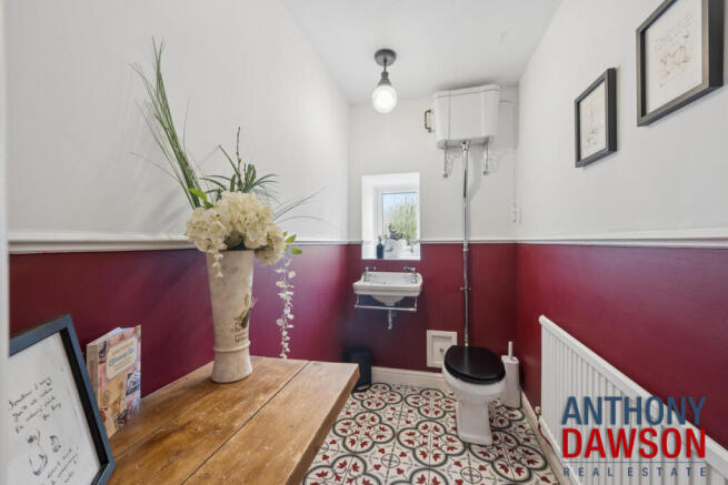 2 bed Cottage for sale Image 7