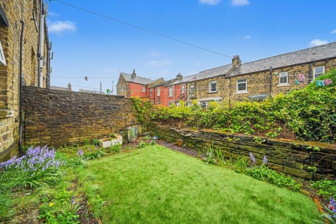 Victoria Street, Lindley, HD3 photo 4