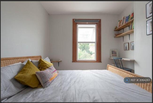 Bed2