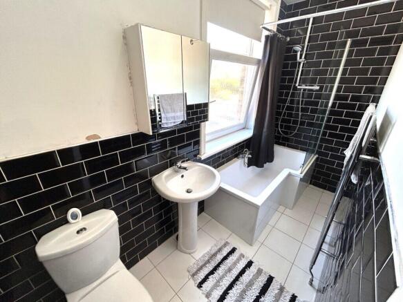2 bed Terraced for sale Image 7