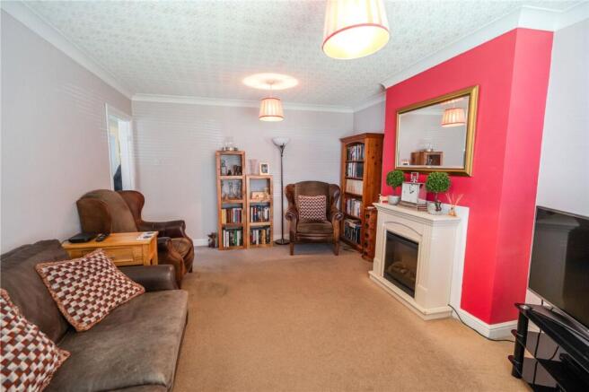 Living Room (2)