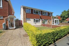 39, Rowan Avenue, Eastbourne BN22 0RX