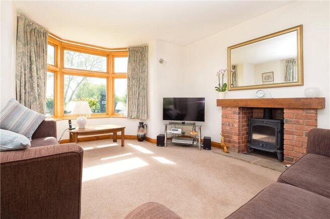 02 Sitting Room