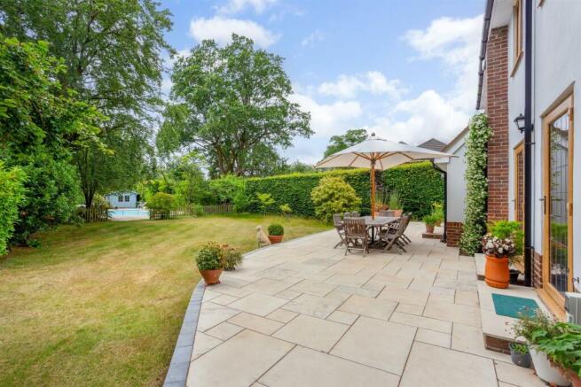 74022_8 Highland Road Wimborne (28)_low.jpg