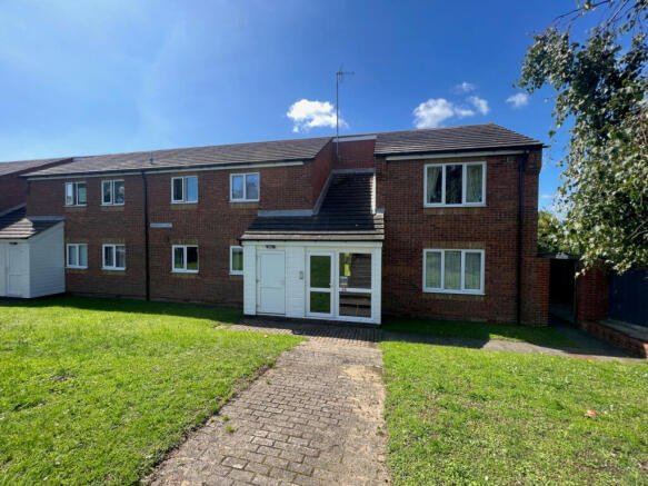 1 Bed Ground Floor Apartment for Rent - Felixstow