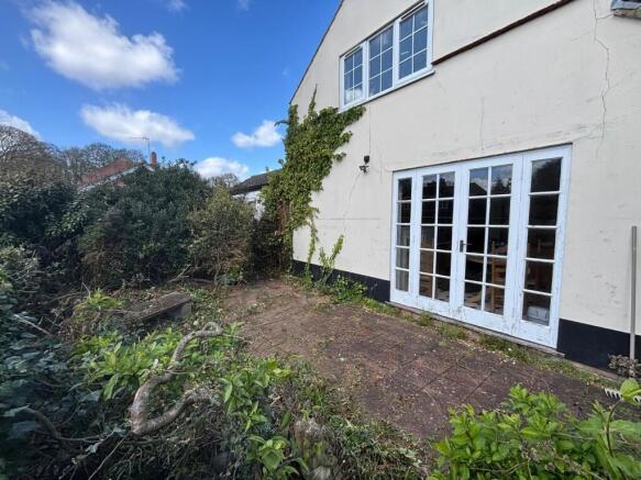 3  Medium  T202604161011.jpg