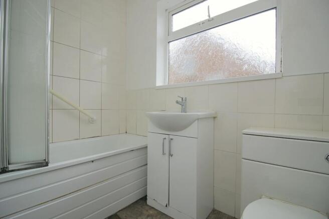 2 bed Bungalow for sale Image 8