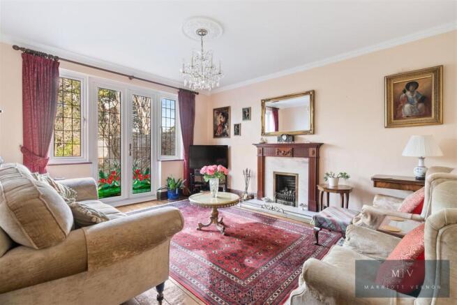 Whitgift Avenue 12 MV-3.jpg