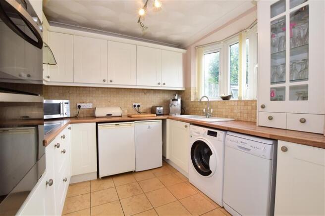 Kitchen/Breakfast Area