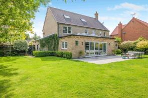 11, Appleacres, Norwich NR6 7BA