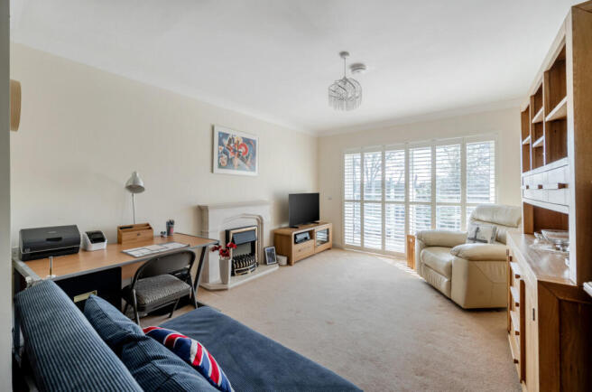 1425528-3-69bd1af...