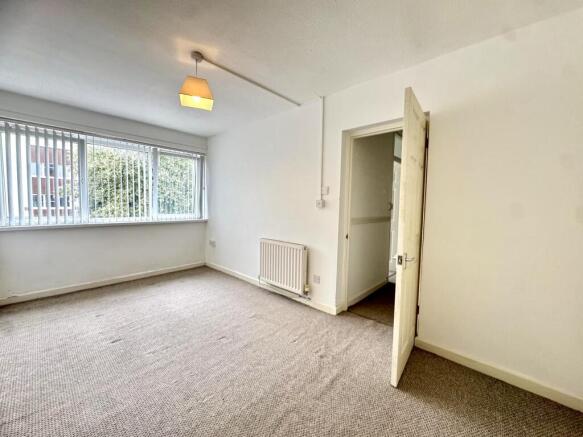 Apartment in Merthyr Tydfil, Town - More