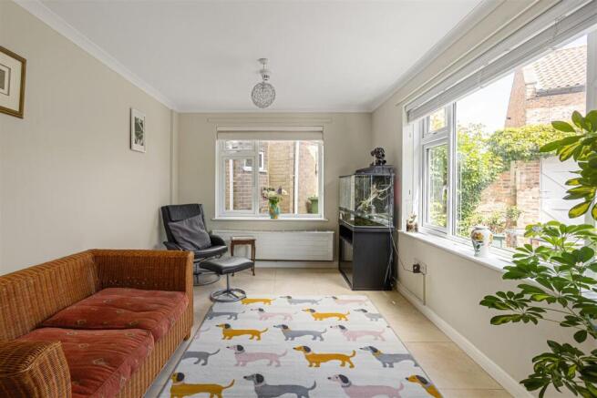 4 bed End of Terrace for sale Image 5