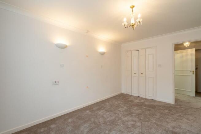 Bedroom A.jpg