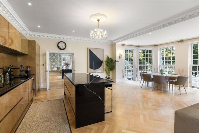 Kitchen/Dining