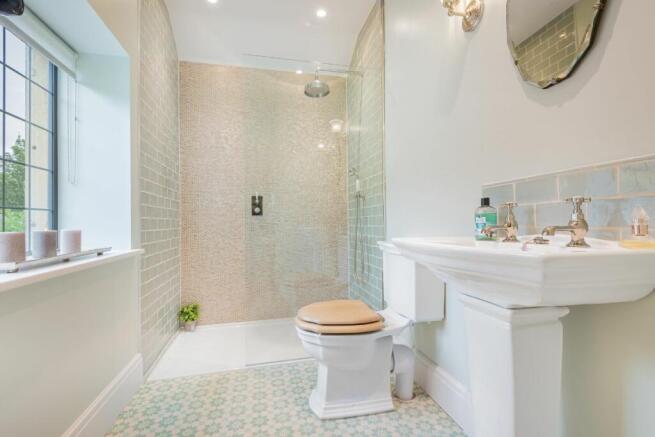 Master Ensuite