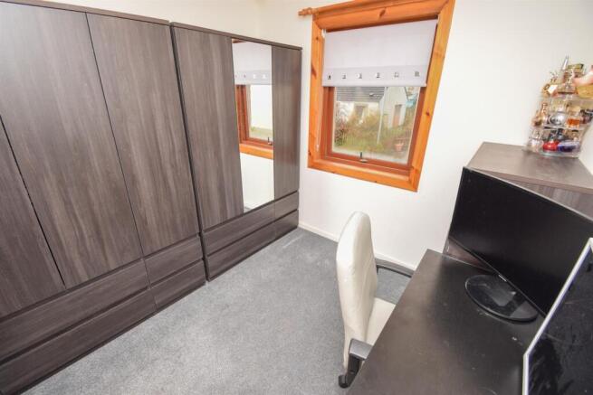BEDROOM THREE-2.jpg