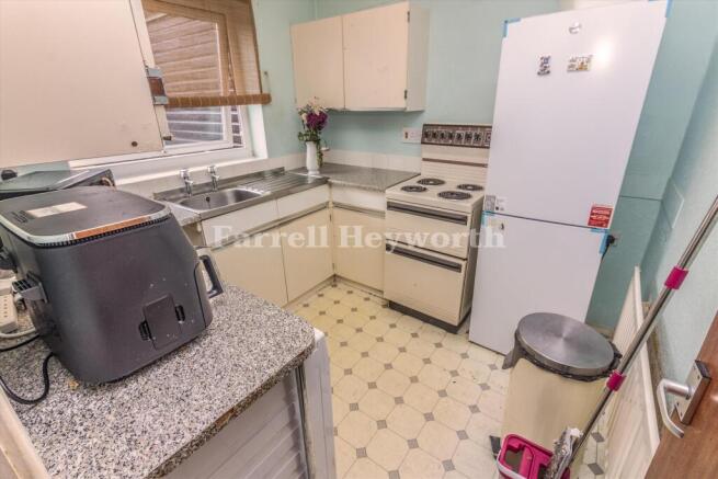 240 Tag Lane, Ingol, Preston photo 4