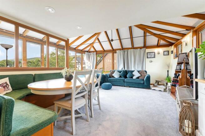 Dining/Sitting Room