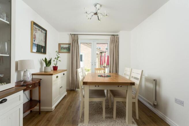 5 bed Detached for sale Image 5