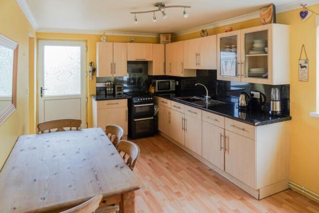 Kitchen/Breakfast