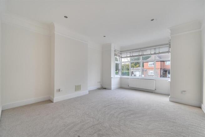 Sitting room 4th angle.jpg