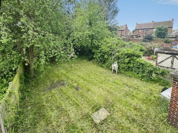Fifth Avenue East, Liversedge, WF15 photo 4