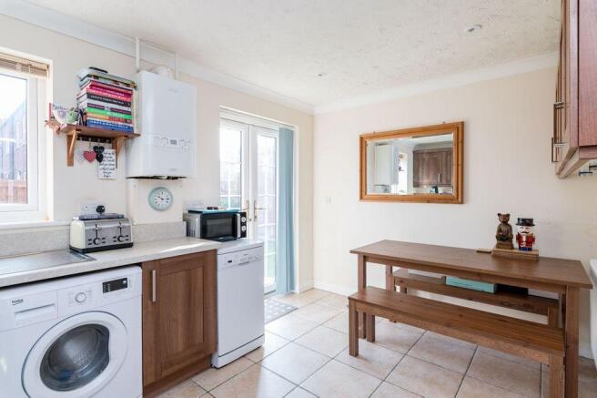 Kitchen Dining Area