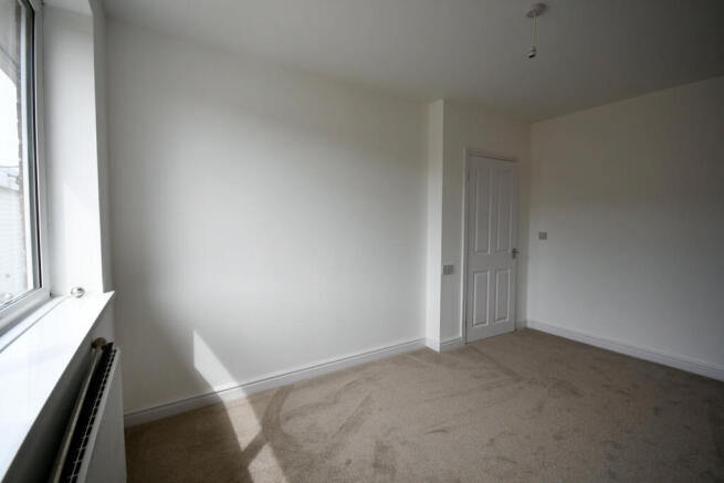 2 bed Semi-Detached Bungalow for sale Image 7