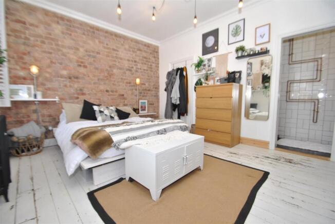 Master Bedroom with Wet Room