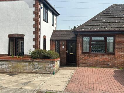 Milton Way, Houghton Regis, Dunstable
