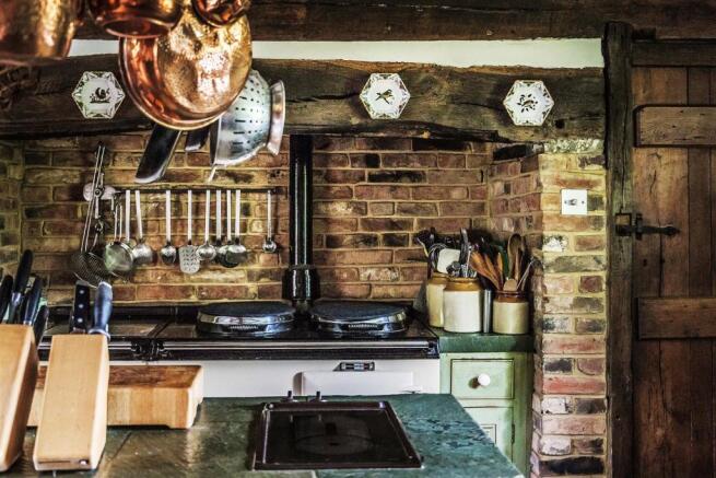 house. estate agency Cranleigh Barhatch Farm