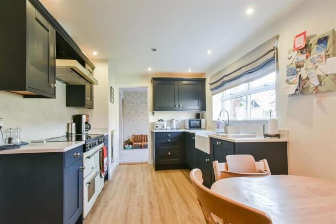 dining kitchen.JPG