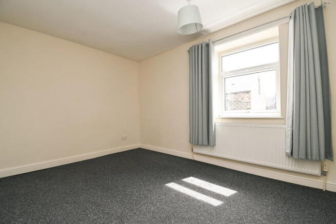 2 bed Semi-Detached for sale Image 12
