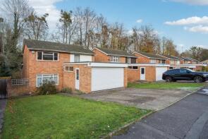 40, Warren Wood Drive, High Wycombe HP11 1DZ