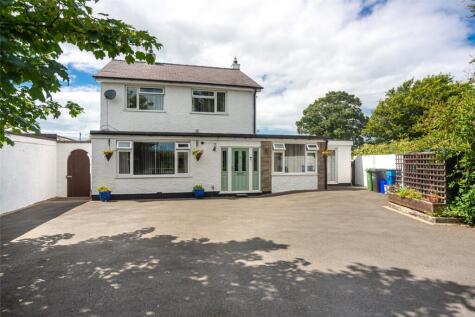 Cemaes Bay, Isle of Anglesey, LL67