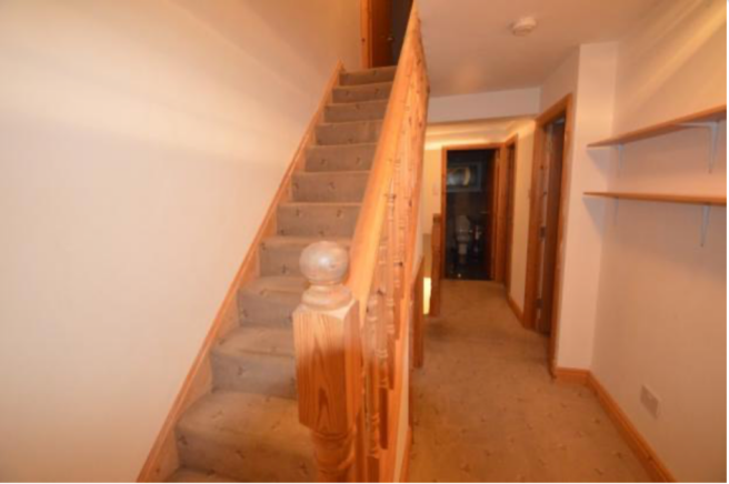 4 bed Terraced to rent Image 9