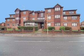 Flat 25, 39 Christyne Court, Stakes Road, Waterlooville PO7 5XT