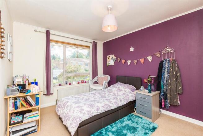 24 Harcourt Close-23.jpg