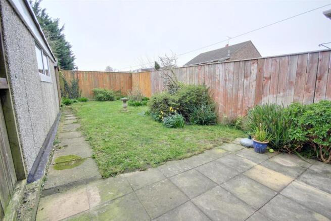 3 bed Semi-Detached for sale Image 10